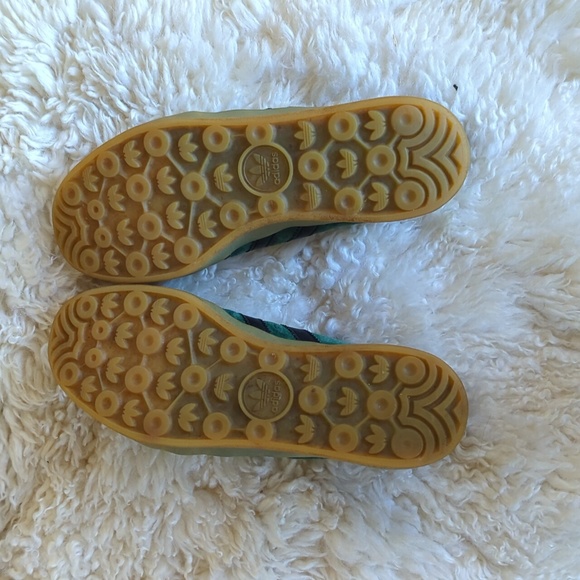 Adidas Gazelles - Picture 7 of 12